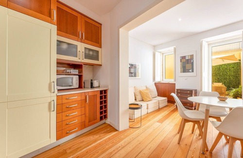Restelo Apartment | GuestReady - Charming stay with a garden