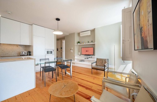 Santo Estevao Apartment | GuestReady - Chic flat near Lisbon Cathedral