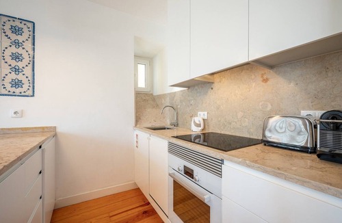 Santo Estevao Apartment | GuestReady - Chic flat near Lisbon Cathedral