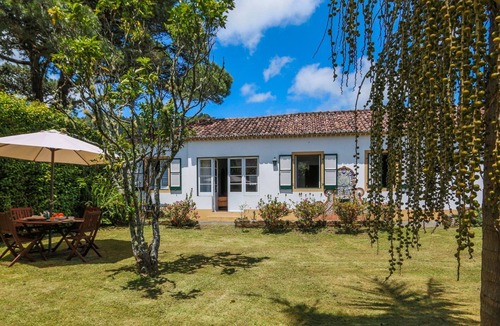 Furnas Apartment | GuestReady - Domus Adepta Charming w/Garden