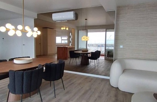 Ponta Delgada Apartment | GuestReady - Elegant Marina Apartment