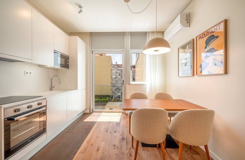 Lisbon Old Town Apartment | GuestReady - Elias Garcia 4A