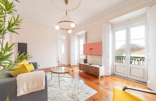 Merces Apartment | GuestReady - Fernando Pessoa Apartments