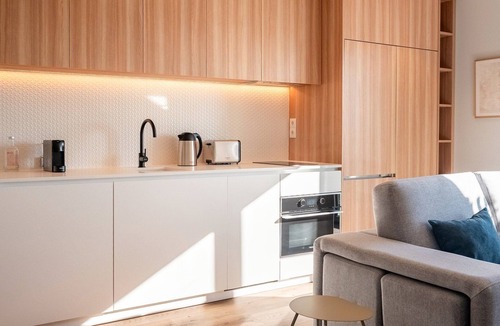 Lumiar Apartment | GuestReady - Maleo Living Apartments - 10C1