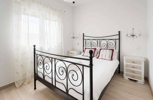 Espinho House | GuestReady - Minimalist chic near the beach