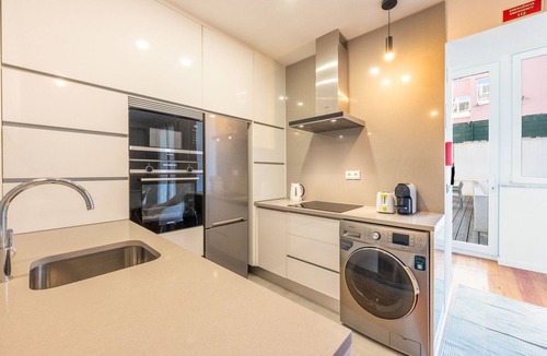 Casal da Ladeira Apartment | GuestReady - Modern atmosphere in Lisbon