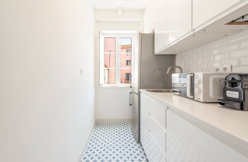 Restelo Apartment | GuestReady - Neoclassical building - Studio RCE