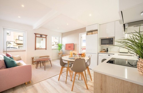 Paco De Arcos Apartment | GuestReady - O paço 163