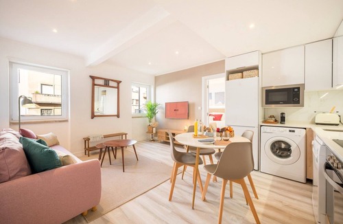Paco De Arcos Apartment | GuestReady - O paço 163
