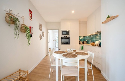 Alcochete Apartment | GuestReady - Riverside Retreat