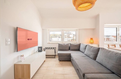 Costa de Caparica Apartment | GuestReady - Sunny Retreat in Costa da Caparica