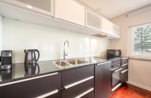 Parede Apartment | GuestReady - Sailor Dreams in Parede