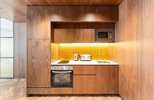Braga Apartment | GuestReady - Santa Barbara Garden House 21