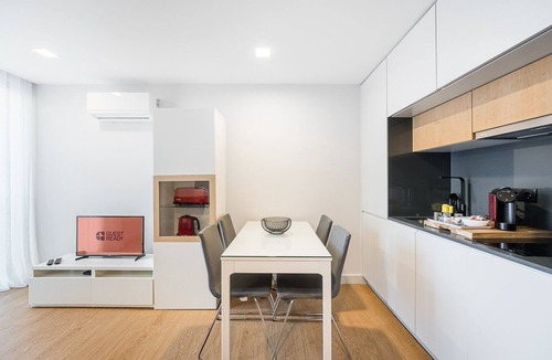 Vera Cruz Apartment | GuestReady - Soothing Comfort in Aveiro