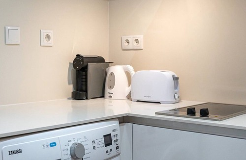 Merces Apartment | GuestReady - Spring Studio