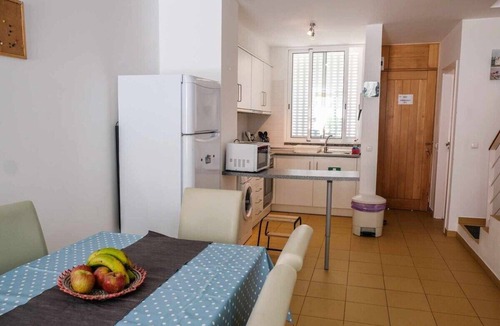 Campo de Baixo Apartment | GuestReady - Windmill House