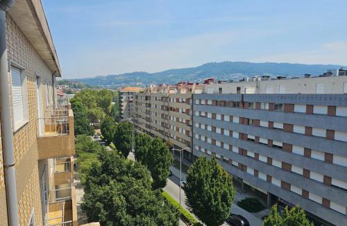 Creixomil Hotel | Guimarães Downtown 2 by LuxiStay