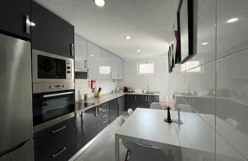 Barreiro Apartment | Happy House Barreiro