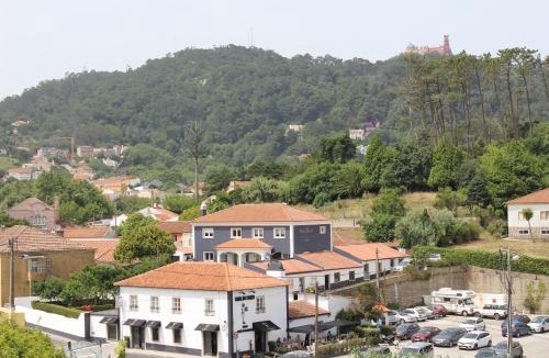 Sintra Bed & Breakfast | HappySintra GuestHouse by Casa do Preto