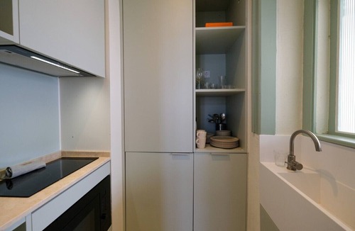 Caparica Apartment | Harbor Line Retreat in Porto Brandão