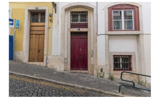 Santa Maria Maior Apartment | Historic 4-Bedroom Apartment Near the Cathedral with an Elevator
