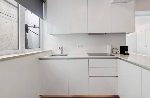 Estoril Apartment | Holiday Apartment "Estoril By The Sea" with Wi-Fi
