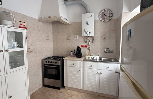 Salema House | Holiday Apartment at the Foot Beach