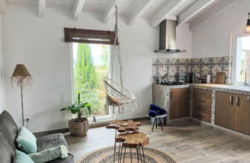 Cabeco de Aguia House | Holiday Home auf dem Lande in der Nähe des Strandes by Interhome