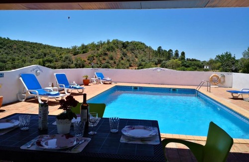 Amendoeira House | Holiday Home Berghütte Villa Romao by Interhome