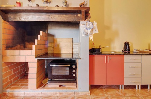 Ponta do Sol House | Holiday Home 'Casa Carreira' with Sea View, Pool & Wi-Fi