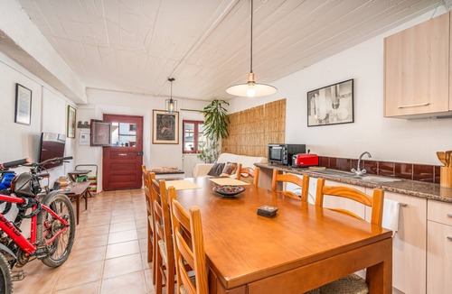 Burgau House | Holiday Home "Casa da Praia 2" with Sea View, Terrace & Wi-Fi