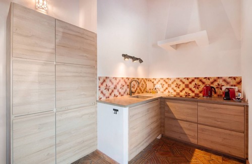 Sao Bras de Alportel House | Holiday Home 'Casa Ferrobo - Gemma' with Shared Pool, Wi-Fi and Air Conditioning