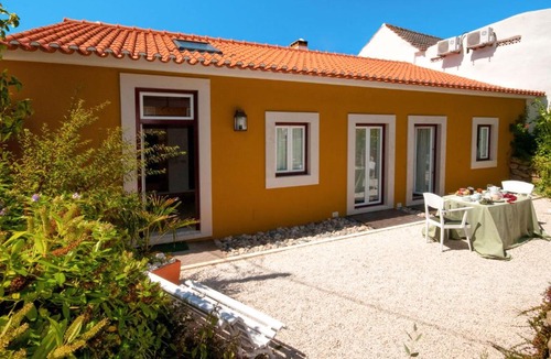 Alcobaca House | Holiday Home Casa Olívia by Interhome