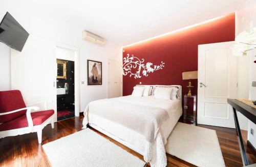 Alcobaca House | Holiday Home Casa Olívia by Interhome