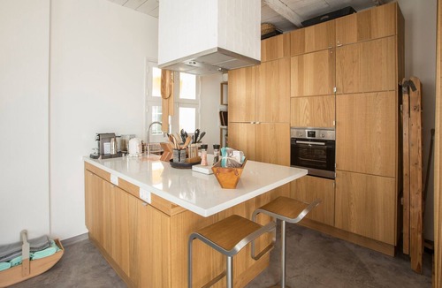 Olhao House | Holiday Home 'Casa Opala Townhouse with Pool' , Wi-Fi and Air Conditioning
