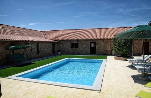 Codecoso House | Holiday Home for 17 persons with Barbecue and Private Pool