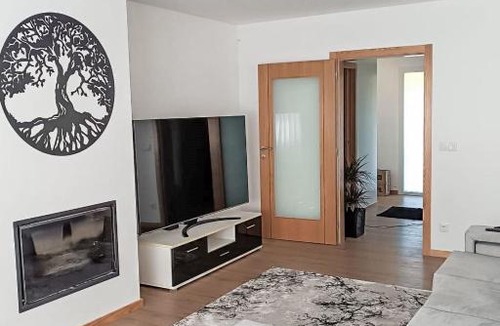 Forjaes House | Holiday Home Quinta d'Azenha by Interhome