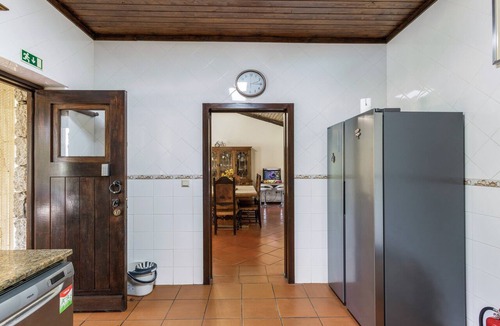 Rio Caldo House | Holiday Home 'Refúgio Da Nelinha' with Private Pool, Private Terrace and Wi-Fi