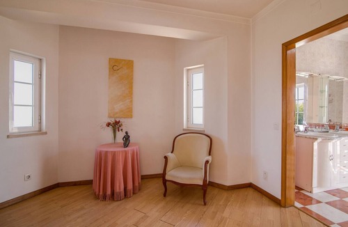 Areias de Sao Joao Villa | Holiday Home "Villa Do Lago" with Sea View, Balcony, Garden & Pool