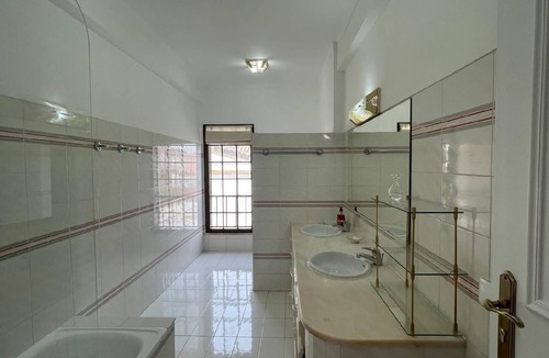 Montenegro House | Holiday house Faro for 1 - 10 persons with 5 bedrooms - Holiday home