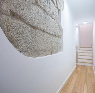 5 de Outubro Street Apartment | Home at Évora's Main Street