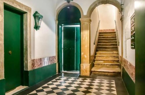 Santa Maria Maior Apartment | HOME4U - Secret Studio in City Center