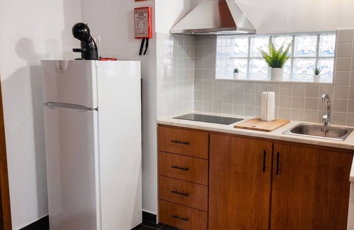 Redondo House | Homerez - Air-Conditioned House in Redondo - Modern Comfort