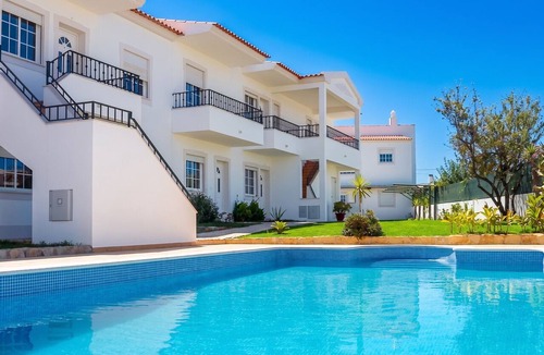 Pata de Baixo Apartment | Homerez - Albufeira Apartment