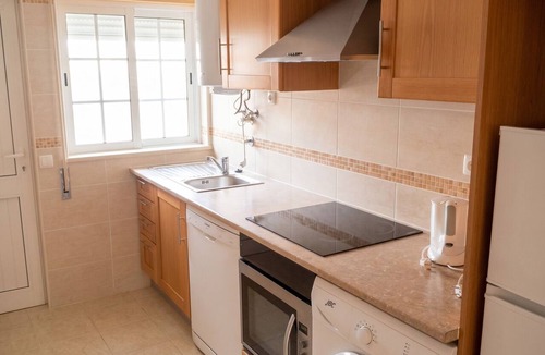 Pata de Baixo Apartment | Homerez - Apartment Albufeira
