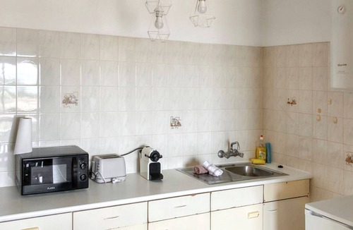Vale de Centianes Apartment | Homerez - Apartment in Carvoeiro, sea view