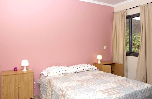 Arco da Calheta Apartment | Homerez - Appartement 6 km away from the beach for 4 ppl. at Arco da Calheta