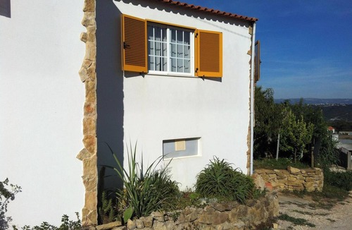 Serra da Pescaria House | Homerez - Charming house in Nazaré with terrace and parking