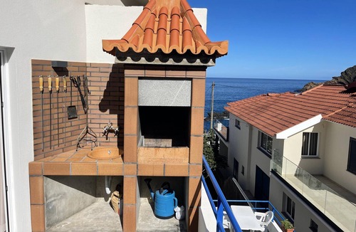 Porto Moniz Apartment | Homerez - Nice appartement 1 km away from the beach for 2 ppl. with shared pool