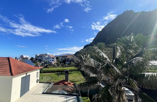 Porto Moniz Apartment | Homerez - Nice appartement 1 km away from the beach for 2 ppl. with shared pool